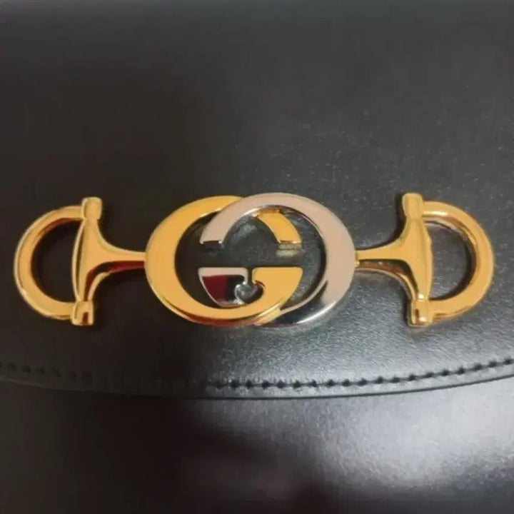 [BUNJANG] Gucci Zumi Small Chain Shoulder Bag / 구찌 주미 스몰 체인 숄더백,크로스백 [매장판정품]