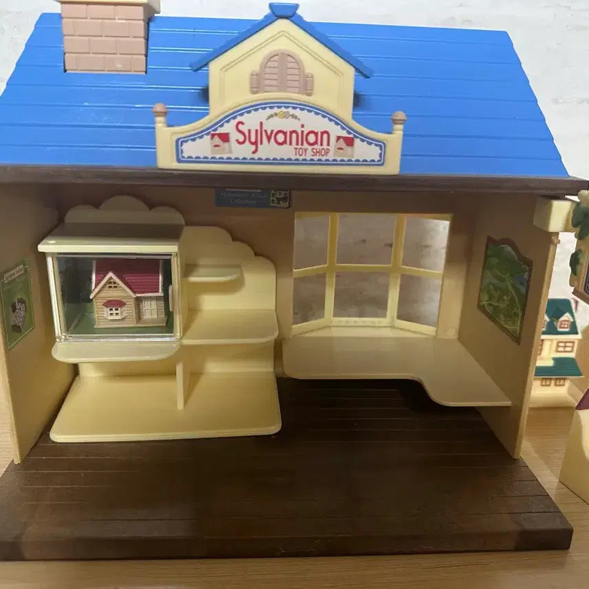 [SOLD OUT] 실바니안 올드 토이샵