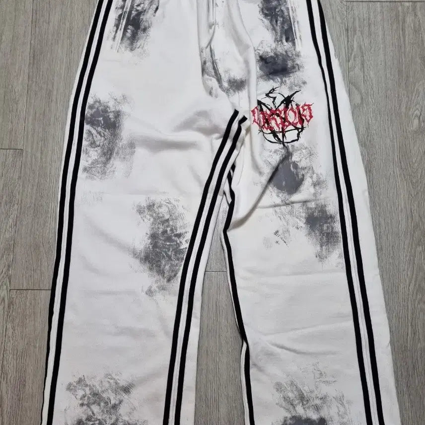 [BUNJANG] ourpas 058 Dirty Track Pants [M] / ourpas 058 더티 트랙팬츠 헤비 [M]