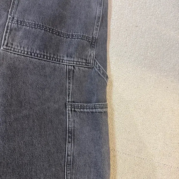 [SOLD OUT] (2회착용)COS 릴렉스핏 그레이 얇은 데님팬츠(표기34)