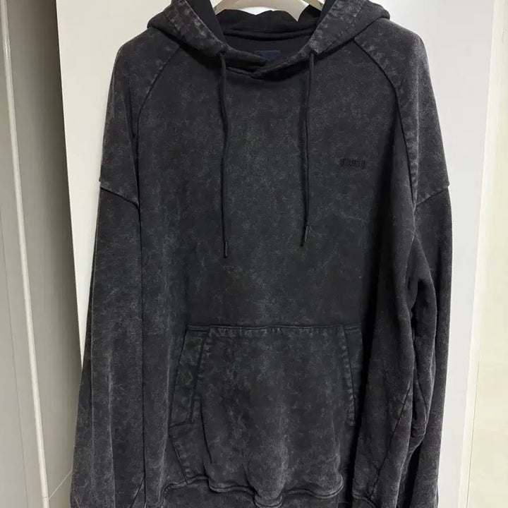 [BUNJANG] Juun.J Loose Fit Washed Hoodie Black (Size M) / 준지 / 루즈핏 워싱 후드 블랙 / M