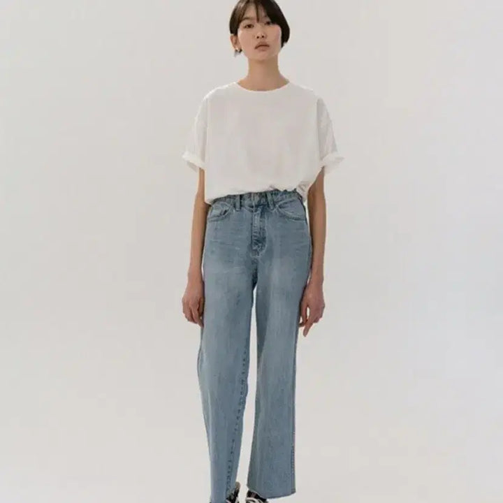 [SOLD OUT] 모이아 라이트 데님팬츠S