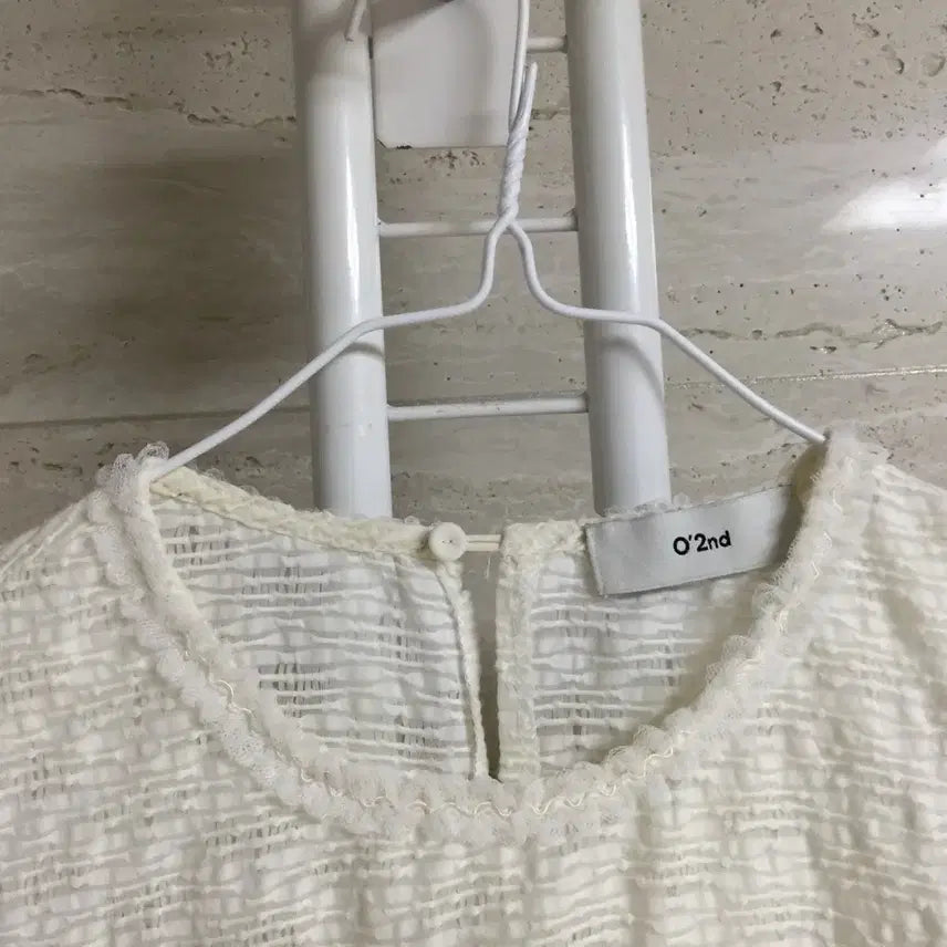 [SOLD OUT] 오즈세컨 플리츠 블라우스 55