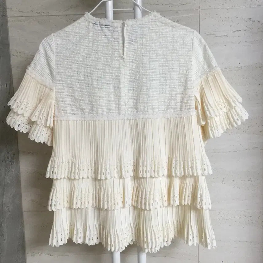 [SOLD OUT] 오즈세컨 플리츠 블라우스 55