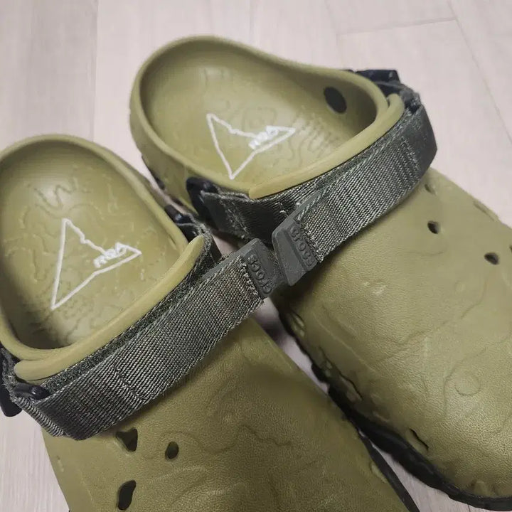 [SOLD OUT] crocs roa hiking 크록스 로아 하이킹 아틀라스 클로그 m10