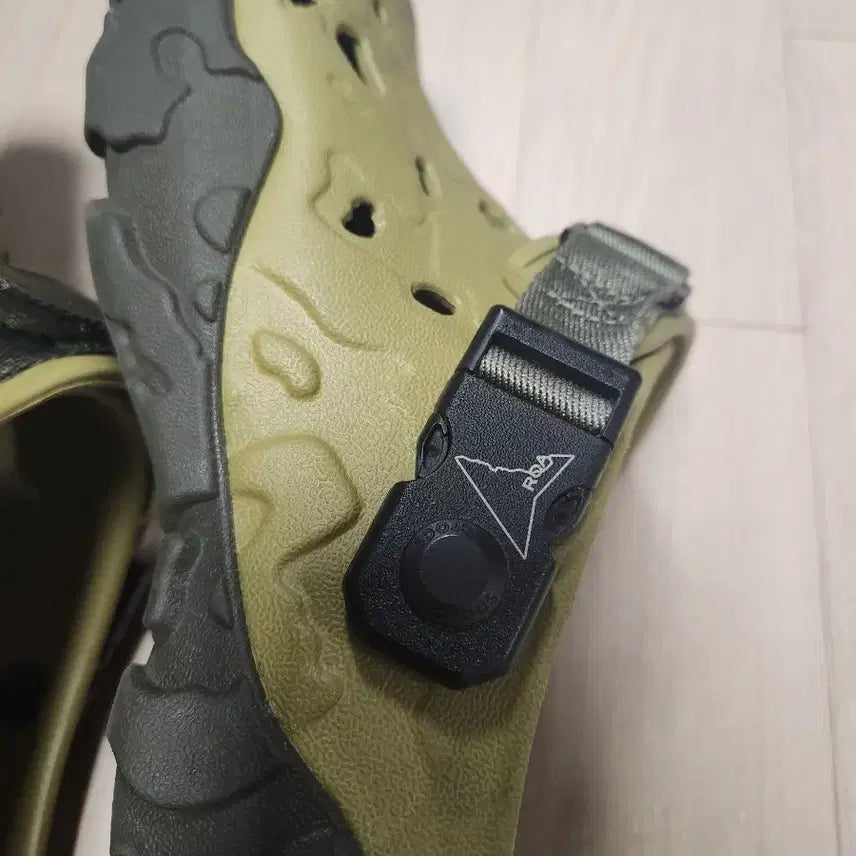 [SOLD OUT] crocs roa hiking 크록스 로아 하이킹 아틀라스 클로그 m10