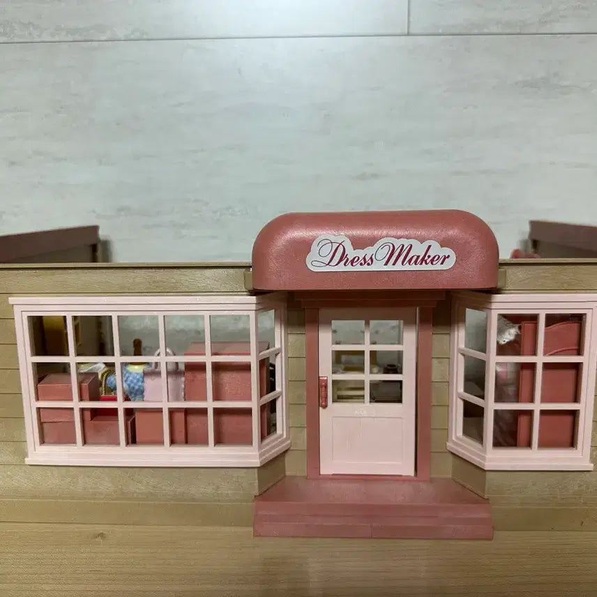 [BUNJANG] Sylvanian Families Old Dress Shop / 실바니안 올드 드레스샵