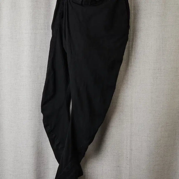 [BUNJANG] Julius FW 2013 Asymmetrical Drape Pants / Julius FW 2013 비대칭 드래이프 팬츠