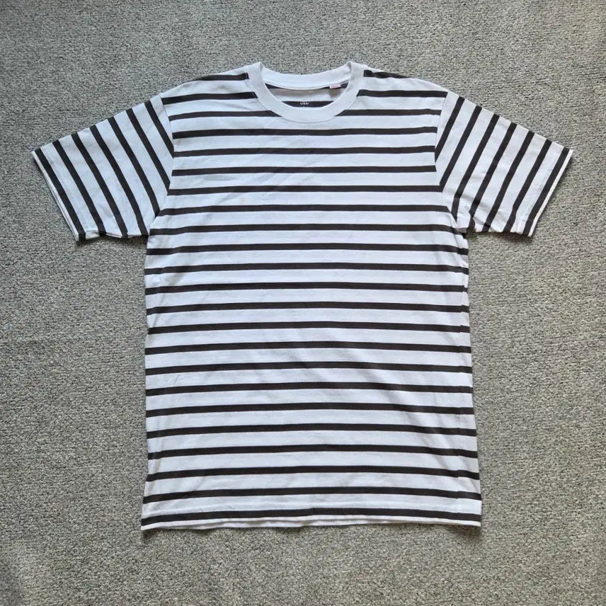 [BUNJANG] Closshi Striped Short Sleeve T-Shirt L / Closshi 스트라이프 반팔 티셔츠 L(100)