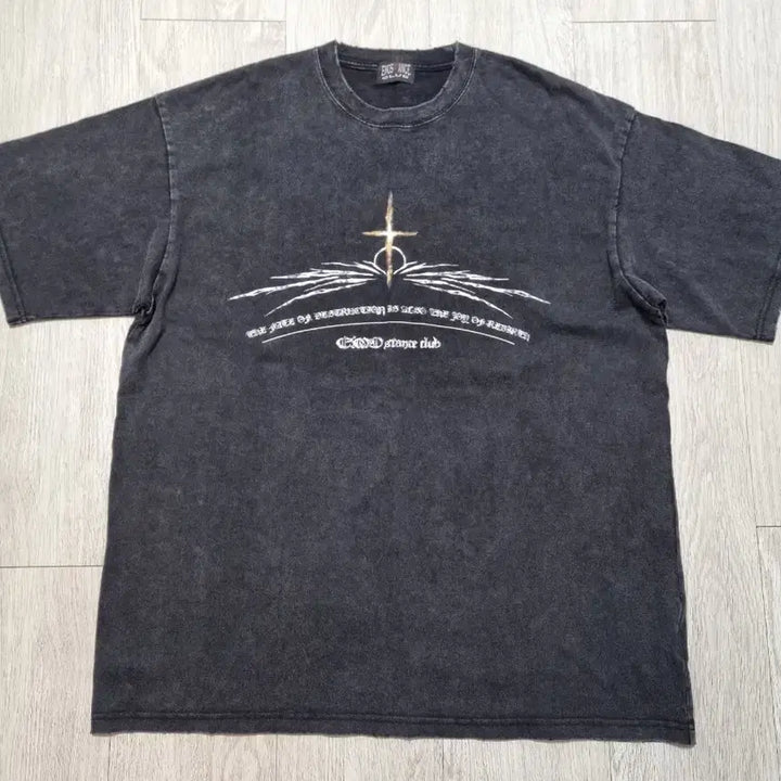 [BUNJANG] Awend Emosence Collaboration Short Sleeve T-shirt / 어웬드 에모스탠스 반팔 2size