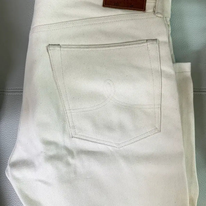 [SOLD OUT] RRL 에크루 리미티드 스트레이트 핏