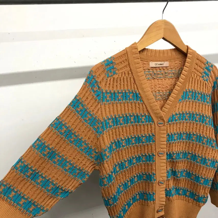 [SOLD OUT] 씨씨콜렉트 브이넥 5부소매 가디건 F
