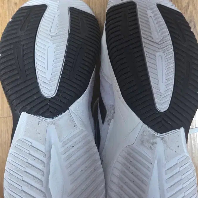 [BUNJANG] Adidas Crazyflight 6 Volleyball Shoes 285mm / 아디다스 크레이지플라이트6 배구화 / 285mm
