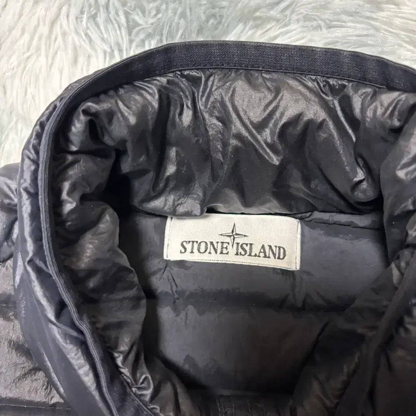 [BUNJANG] Stone Island Loom Woven Light Down Jacket XL Navy / [XL Size/정품감정서] 스톤아일랜드 룸우븐 경량패딩