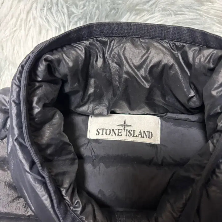 [BUNJANG] Stone Island Loom Woven Light Down Jacket XL Navy / [XL Size/정품감정서] 스톤아일랜드 룸우븐 경량패딩