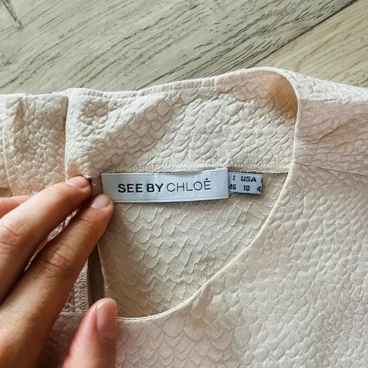 [BUNJANG] See By Chloé Silk Blouse / 씨바이끌로에 실크브라우스