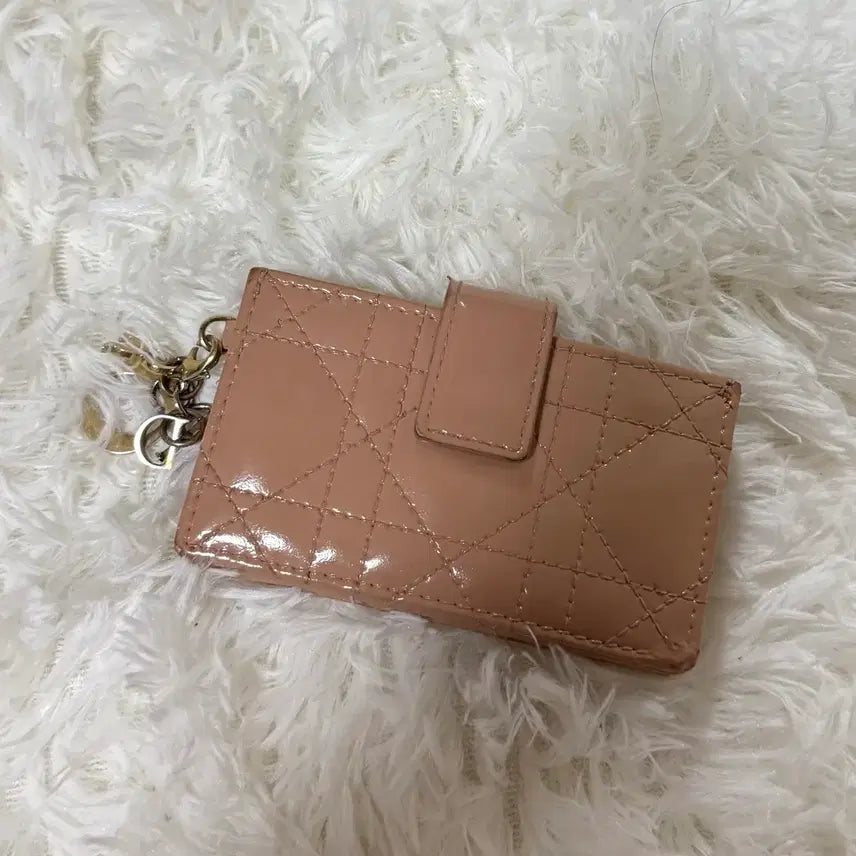 [SOLD OUT] 디올 레이디 아코디언 포켓 카드지갑