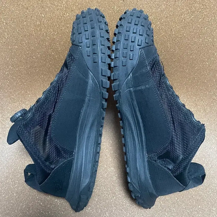 [BUNJANG] Comfy Outdoor Garment Approach 02 Mesh Sneakers / 콤피 아웃도어 가먼츠 어프로치02 메쉬 / 블랙