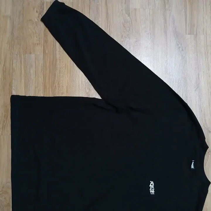 [BUNJANG] RIIZE Valentine Long Sleeve T-shirt / SM엔터테이먼트 RIIZE 라이즈 발렌타인 롱슬리브 굿즈 긴팔티