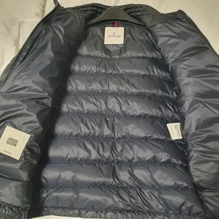 [SOLD OUT] 몽클레어 경량패딩 AGAY 아게이/다크네이비/3