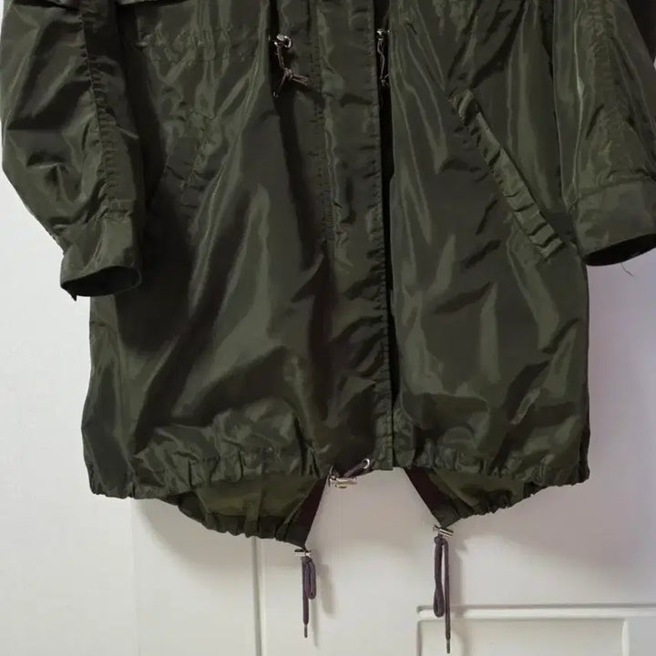 [BUNJANG] Moncler Khaki Wet Hooded Long Jacket (Women&