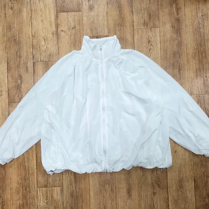 [BUNJANG] NIEEH Windbreaker Jacket / 니히(NIEEH) 윈드 브레이커 점퍼 프리사이즈