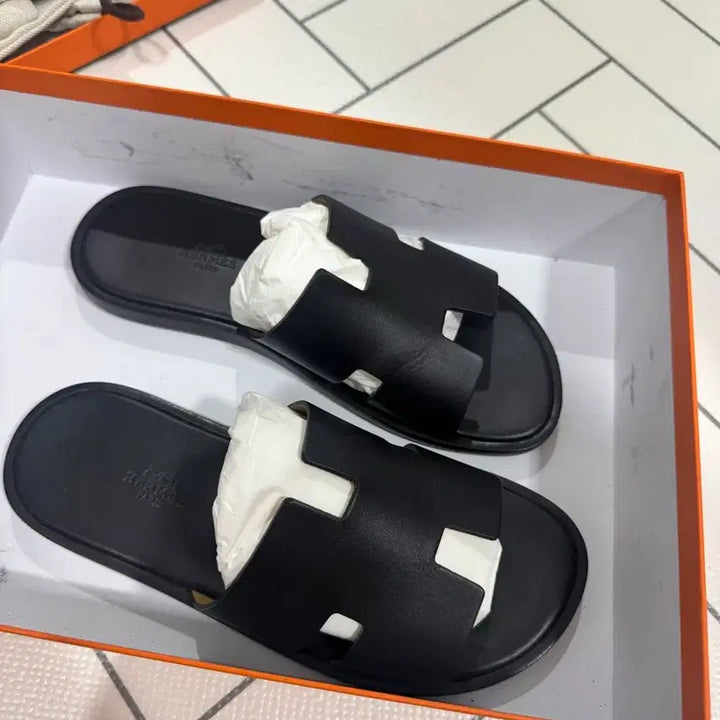 [BUNJANG] Hermes Izmir Sandals 39.5 / 에르메스 이즈미르 39.5