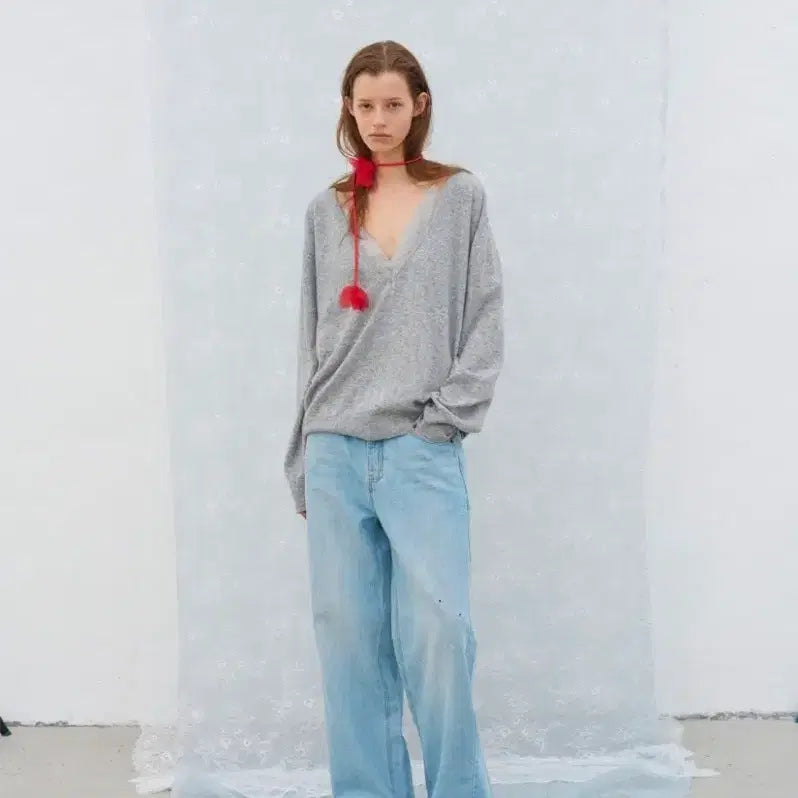 [BUNJANG] Poeto Serena Deep V-Neck Knit / 포에토 니트 Serena deep v-neck knit