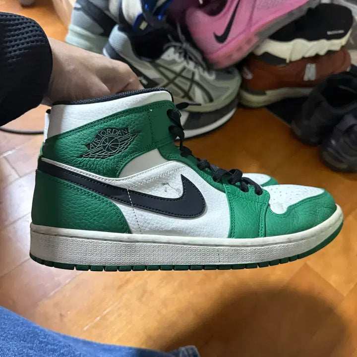 [BUNJANG] Jordan Mid Green Basketball Shoes / 조던 미드 그린 280