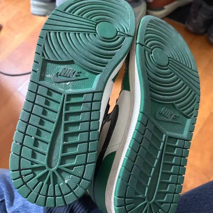 [BUNJANG] Jordan Mid Green Basketball Shoes / 조던 미드 그린 280