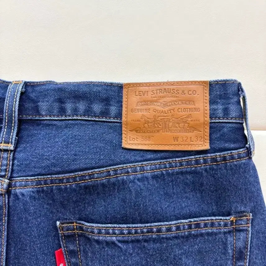 [SOLD OUT] 리바이스568 32/32판매