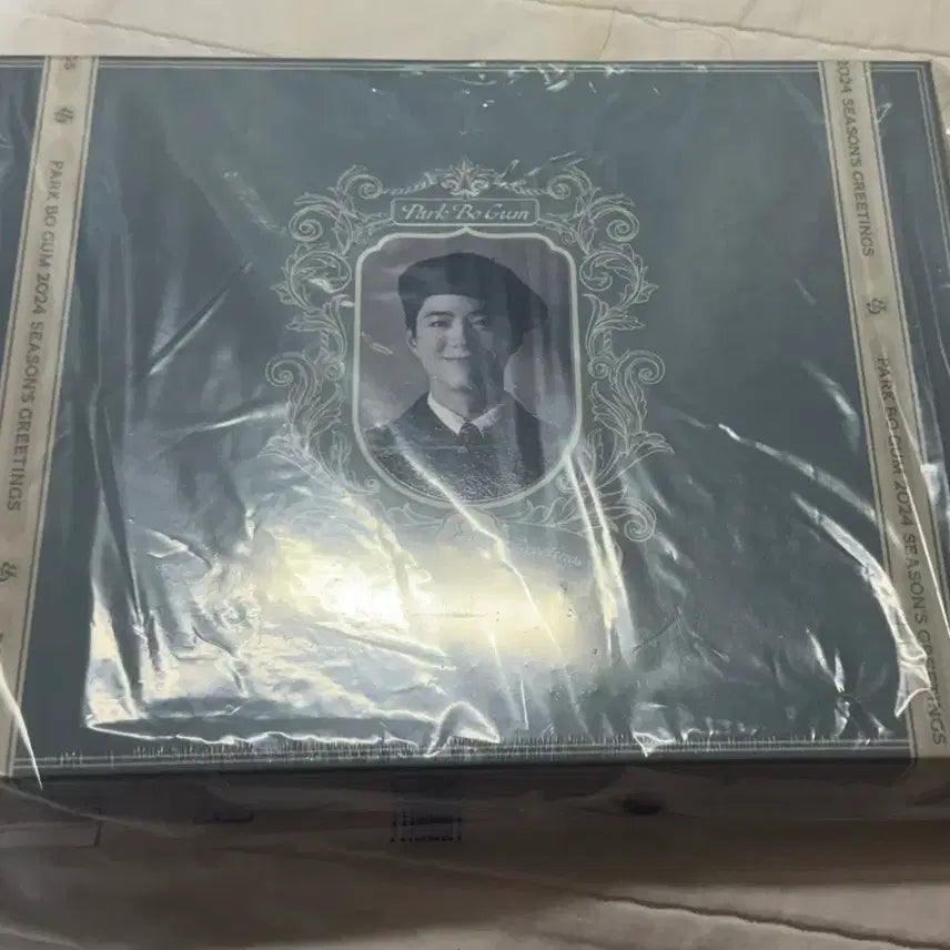 [SOLD OUT] 박보검 2024 시즌그리팅 태국판 (미공포 포함) 미개봉