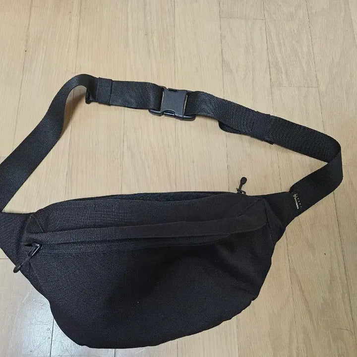 [BUNJANG] Musinsa Standard Cordura Waist Bag / 무신사 스탠다드 코듀라 웨이스트백