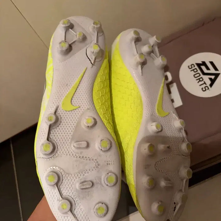 [BUNJANG] Nike Phantom Vision Soccer Cleats / 나이키 축구화