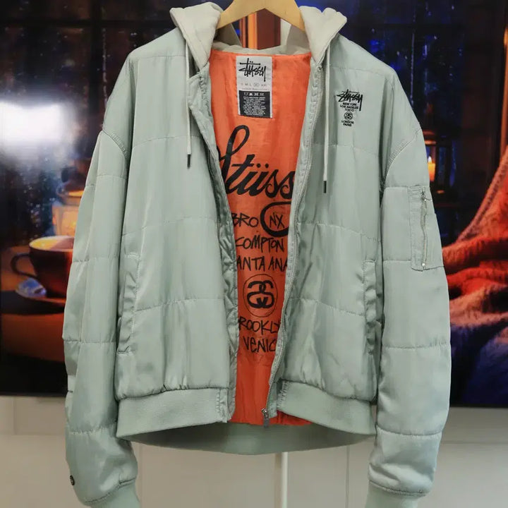 [SOLD OUT] 이 색감 하나로 끝나는 스투시 패딩 XL 여유핏