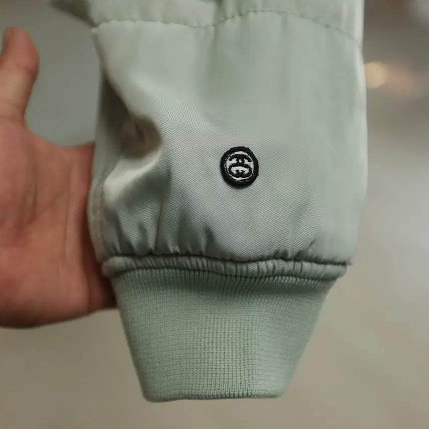 [SOLD OUT] 이 색감 하나로 끝나는 스투시 패딩 XL 여유핏