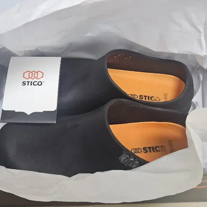 [BUNJANG] Stico NEC6 Surgical Nursing Shoes (250) / 스티코 NEC6 수술실 간호화(250)