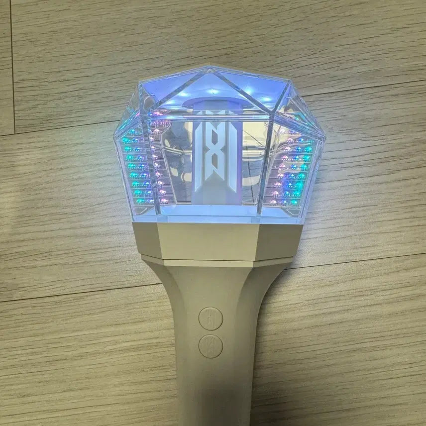 [SOLD OUT] 몬스타엑스 응원봉 몬둥이2, 몬둥이3, 몬둥이키링 일괄