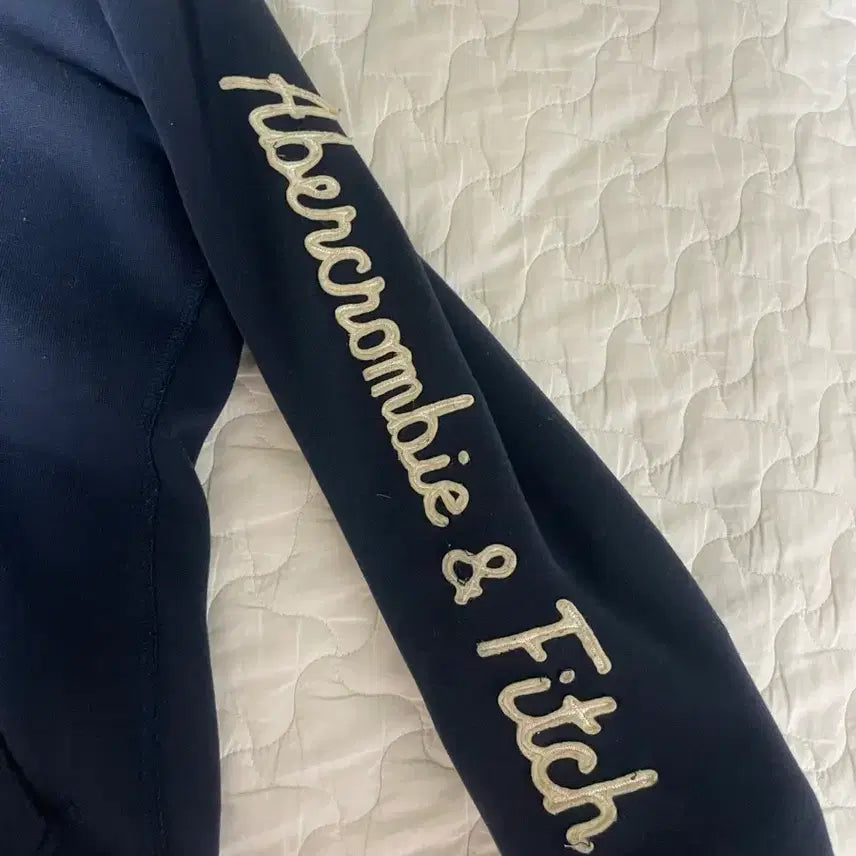 [BUNJANG] Abercrombie Navy Fleece Lined Hoodie / 아베크롬비 기모 후드집업