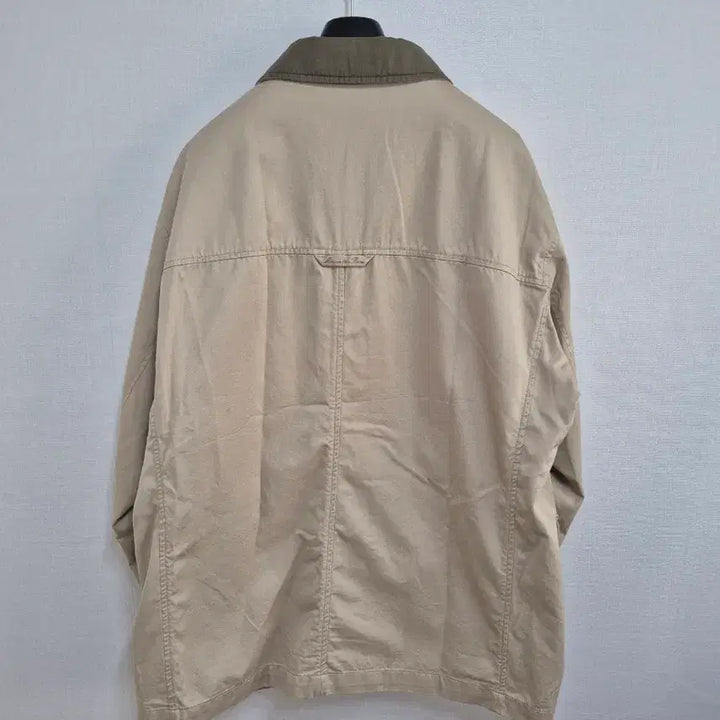 [SOLD OUT] 맨온더분 배색 칼라드 코튼 하프 자켓