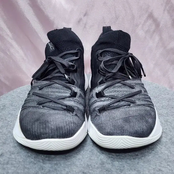 [BUNJANG] Under Armour UA Curry 5 Basketball Shoes 275mm / 언더아머 UA 커리5 농구화 275