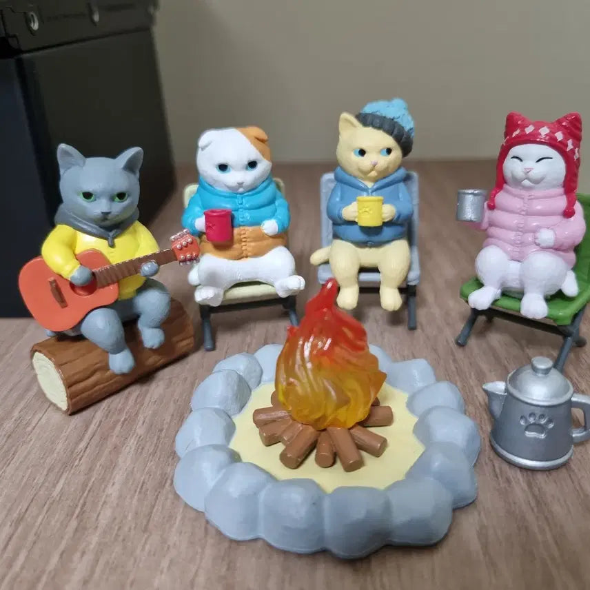 [SOLD OUT] 에르(YELL) 모닥불 캠핑 고양이 풀 세트 팝니다.