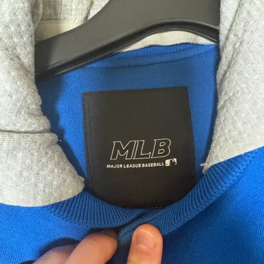 [BUNJANG] MLB LA Dodgers Old School Hooded Baseball Jacket / [빈티지/2015] MLB 정품 LA 다저스 올드스쿨 후드 야구점퍼