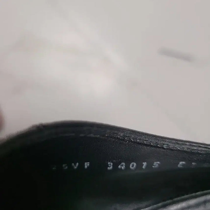 [SOLD OUT] 페라가모 정장 구두 275mm