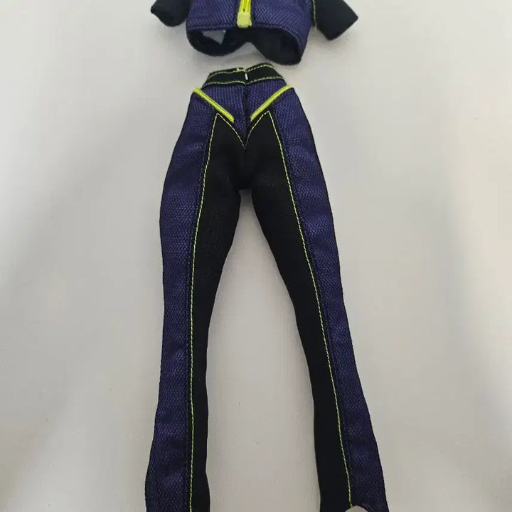 [BUNJANG] Fashion Royalty Dominique Outfit Set / 패션로얄티 도미니끄 의상 세트