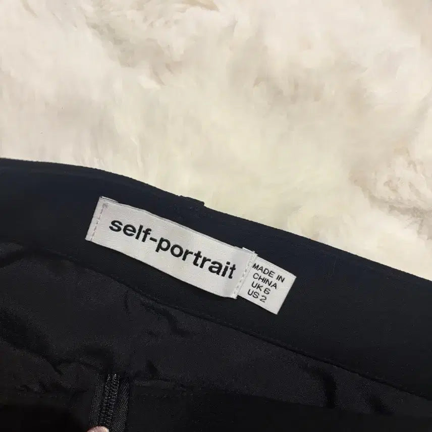 [BUNJANG] Self-Portrait Short Shorts / Self-portrait 셀프포트레이트 숏팬츠