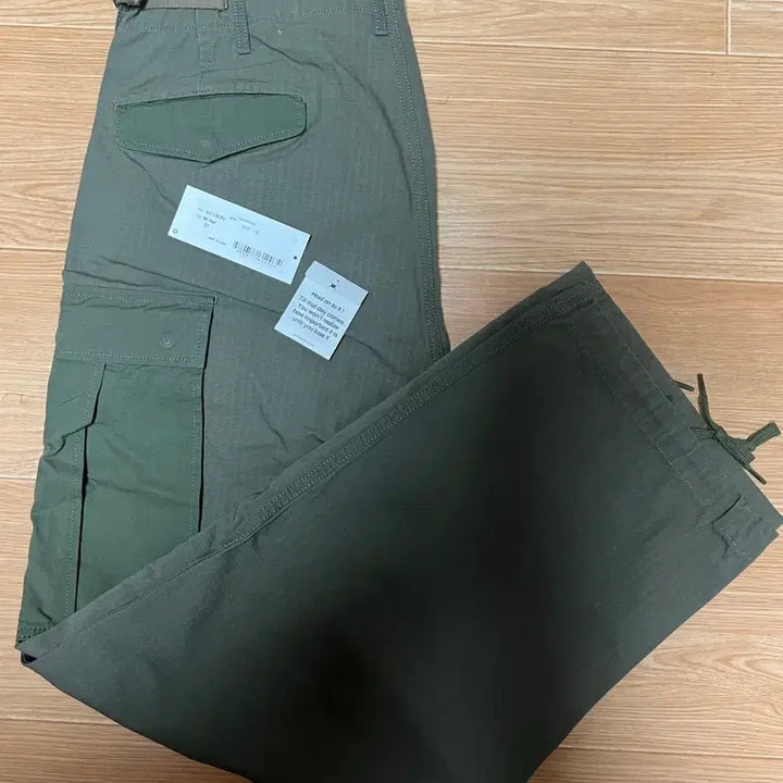 [SOLD OUT] 나나미카 카고 팬츠 올리브 32
