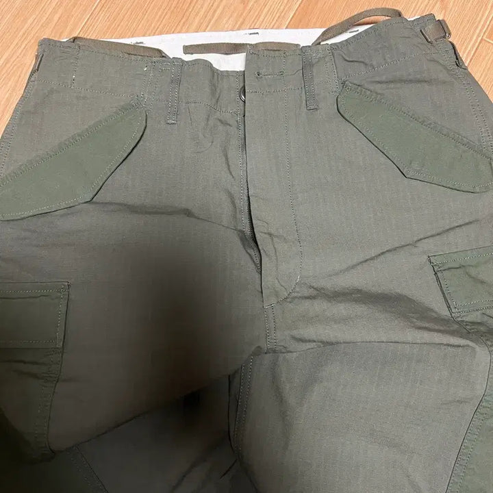 [SOLD OUT] 나나미카 카고 팬츠 올리브 32