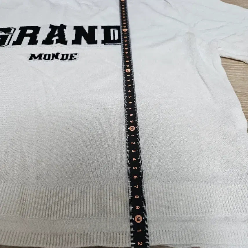[BUNJANG] G-Cut Drawstring Hem Lettering Knit Top / 지컷 드로스트링 햄 레터링 풀오버 니트-1번입음