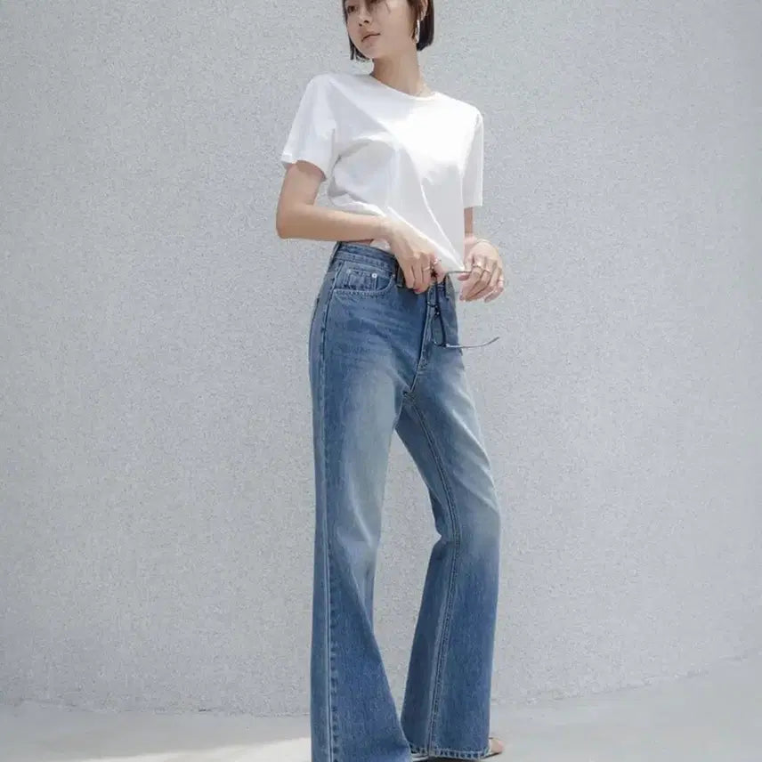 [BUNJANG] Memua Stunning Ringsa Bootcut Denim / 메무아 스터닝 링사 부츠컷 데님(새제품)